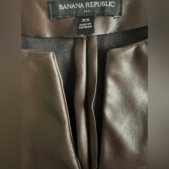 Banana Republic Vegan Leather Tunic Top Belted Chocolate Faux Leather XS NWOT - Picture 4 of 9